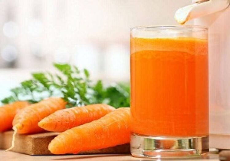 Karottensaft im Kampf gegen Würmer ist sowohl für Erwachsene als auch für Kinder geeignet.